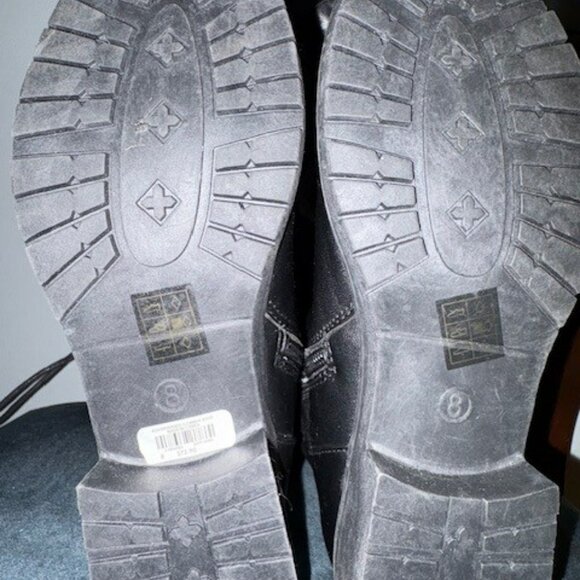 Hot Topic NWT Over the Knee Combat Boots - Picture 8 of 9